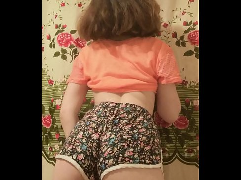 ❤️ Seksi mlada bejba se pred kamero sleče s kratkih hlač ❤❌  Seks na sl.muitohentai.ru ❌